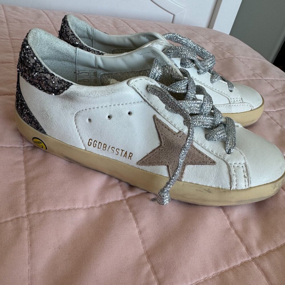 NWOT / Golden Goose Super Star  / 31 kids